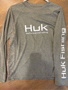 Huk Men's Long-Sleeve Performance Swim Shirt in Heather Gray
